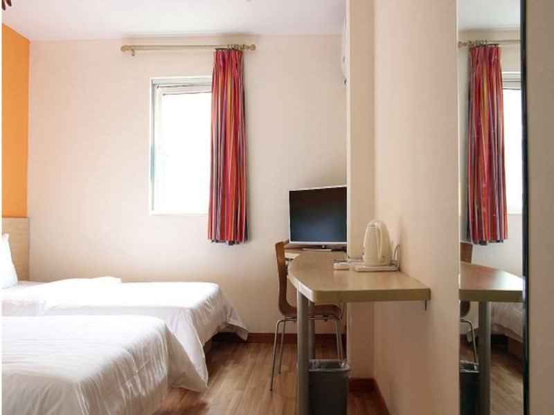 Чэнду: 7 Days Inn Xiao Tianzhu-Chengdu