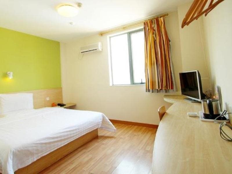 Сиань: 7Days Inn Xi'an South Gate Yongning Subway Station