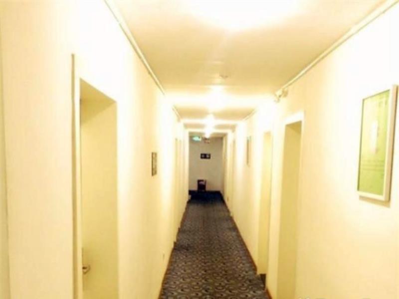 Гуйлинь: 7 Days Inn - Guilin North Train Station Branch