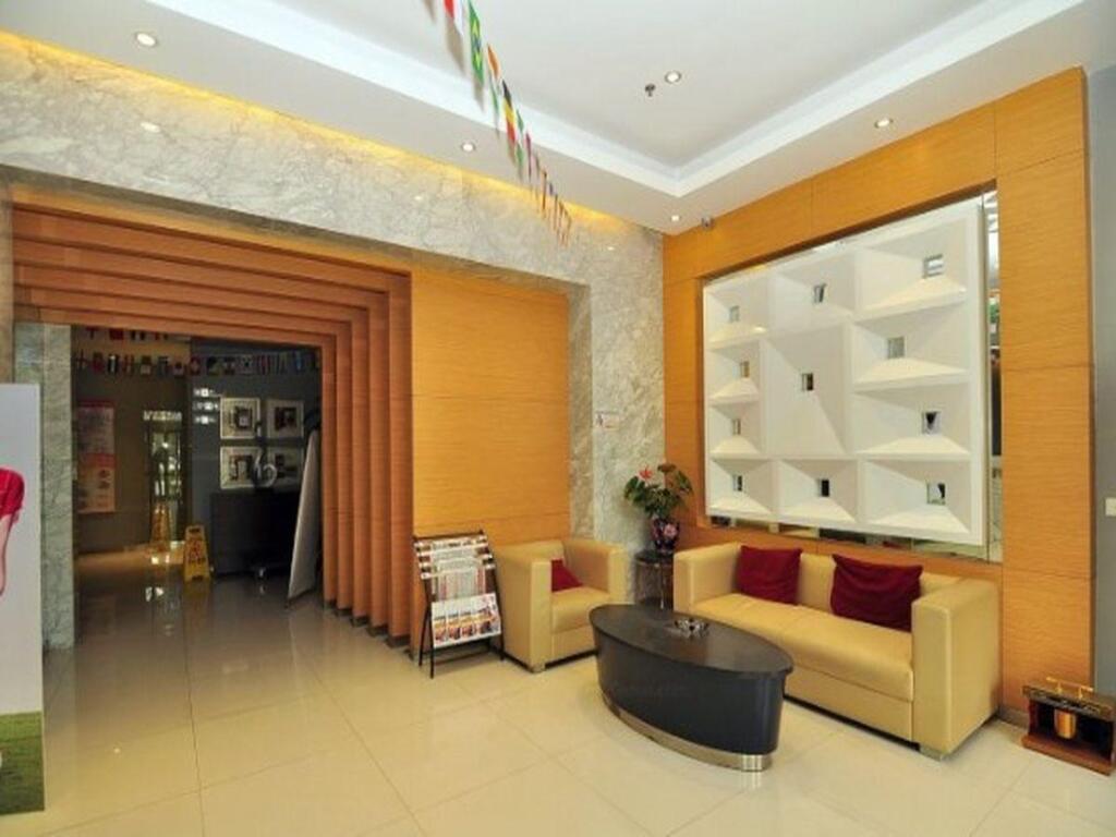 Куньмин: Jinjiang Inn Kunming Century City Branch