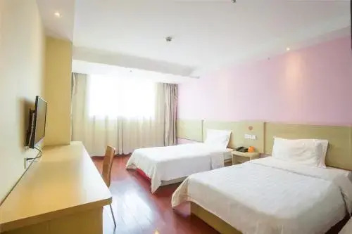 Чэнду: 7 Days Premium Chengdu Middle Kehua Road