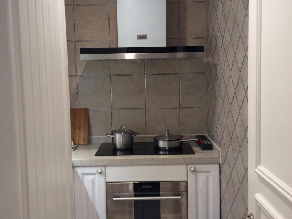 Шанхай: Shanghai Ri Yue Guang Service Apartment