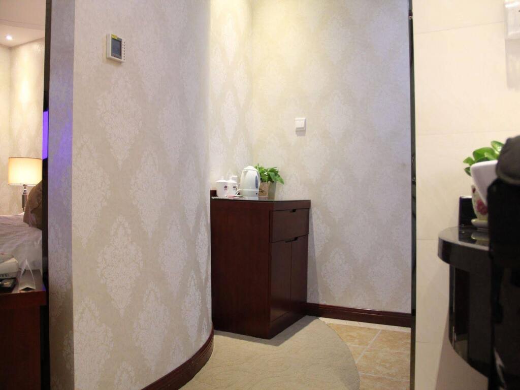 Ханчжоу: Hangzhou Three Love Hotel