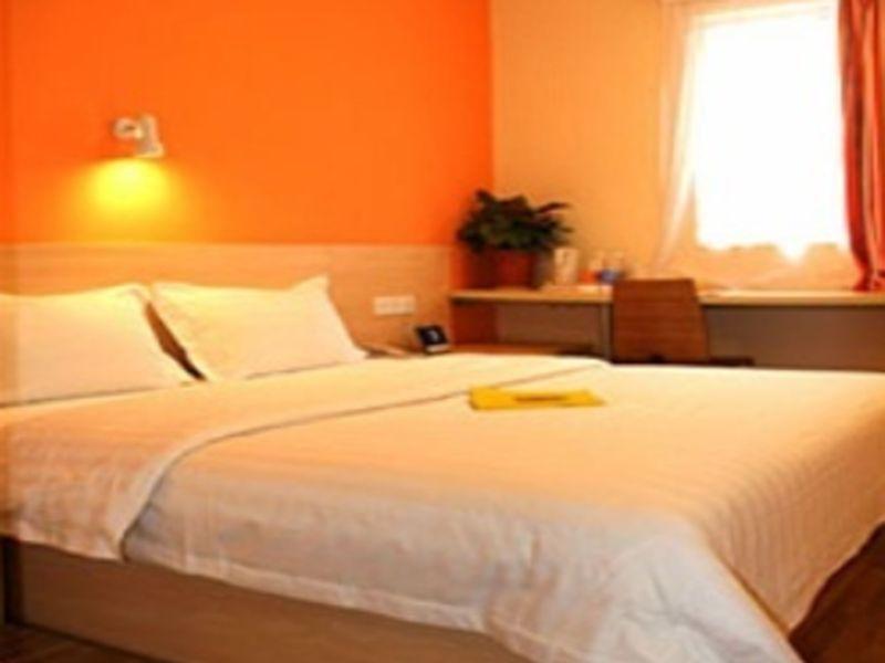 Далянь: 7 Days Inn (Dalian Chunliu Xi'nan Road)