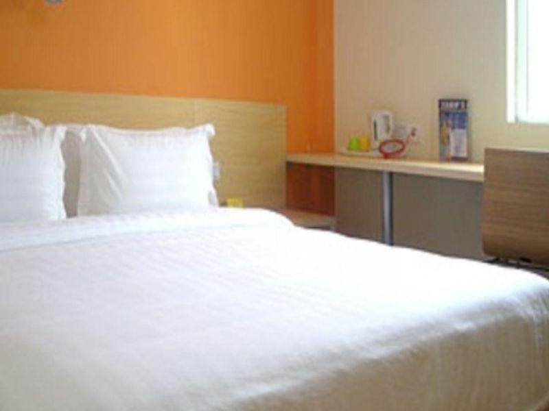 Далянь: 7 Days Inn (Dalian Chunliu Xi'nan Road)