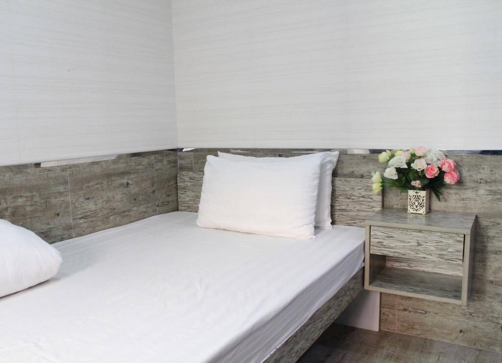 Гонконг: Ocean House Hostel
