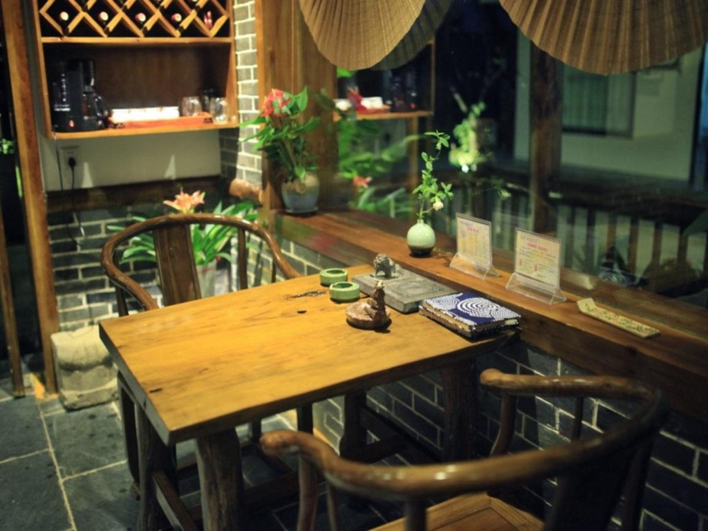 Чжанцзяцзе: Zhangjiajie Yuandi Xiangxi Theme Holiday Hostel