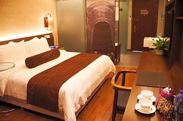 Шицзячжуан: James Joyce Coffetel Hotel Shijiazhuang Railway Station