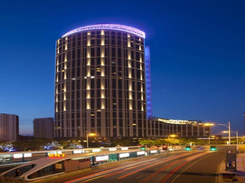 Ramada Plaza Changzhou — фото 1