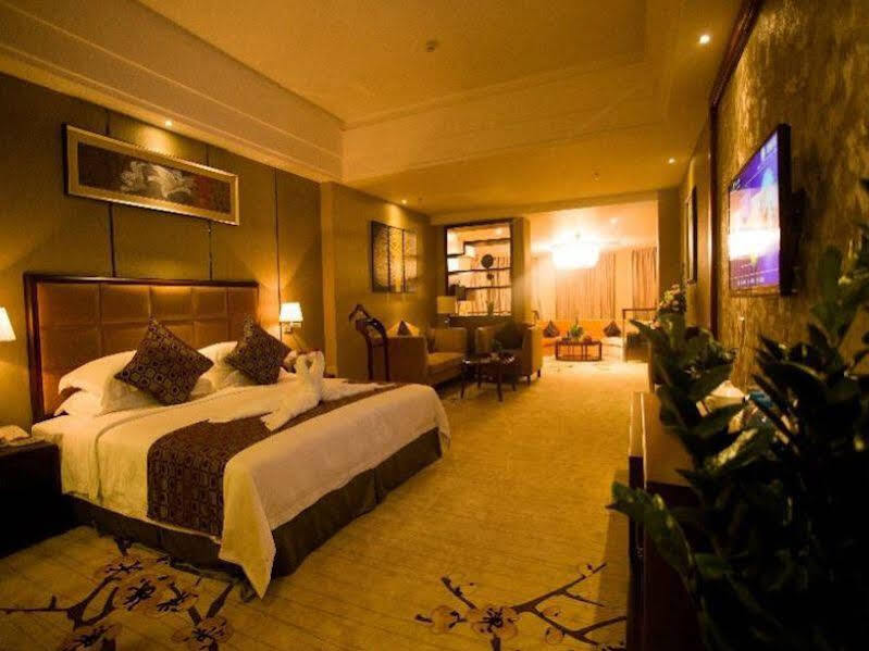 Чжанцзяцзе: Zhangjiajie Country Garden Phoenix Resort