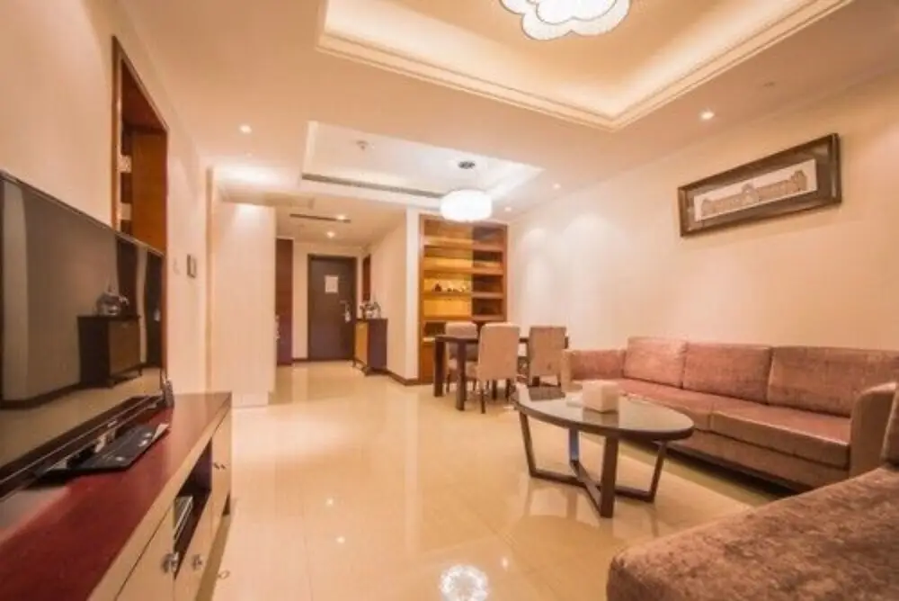 Циндао: Qingdao Center Hotel and Apartment