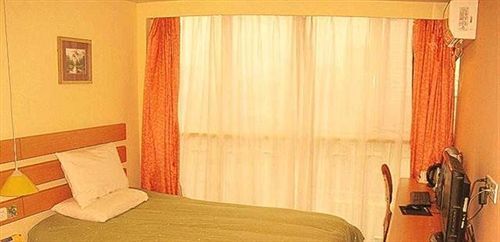 Фучжоу: Home Inn 817 Road - Fuzhou