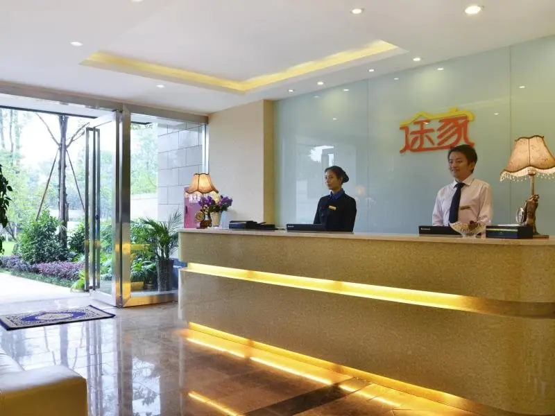 Лешан: Tujia Sweetome Vacation Rentals Emei Qinglu