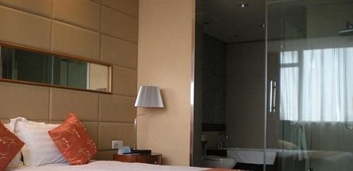 Ухань: Hubei Ziyang Lake Hotel - Wuhan