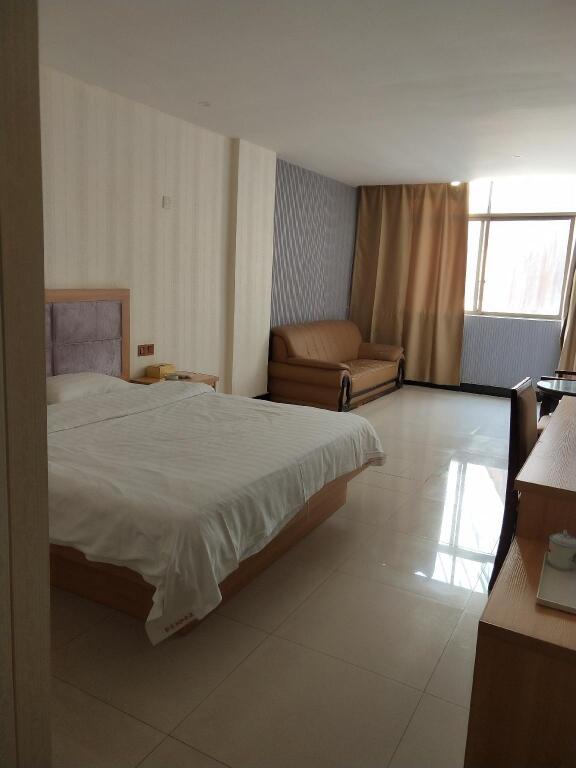 Ганьчжоу: Jun Hotel Jiangxi Ganzhou Yudu County Hongqi Avenue