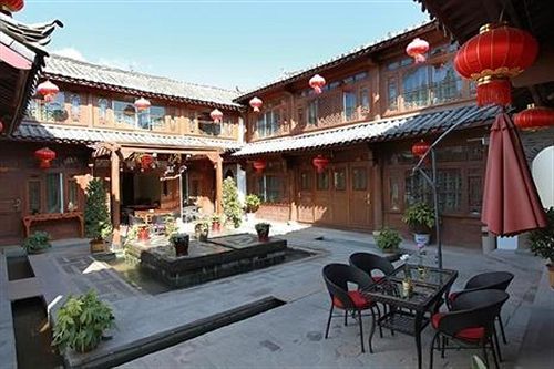 Лицзян: Lion Rock Baboo Park Hotel - Lijiang