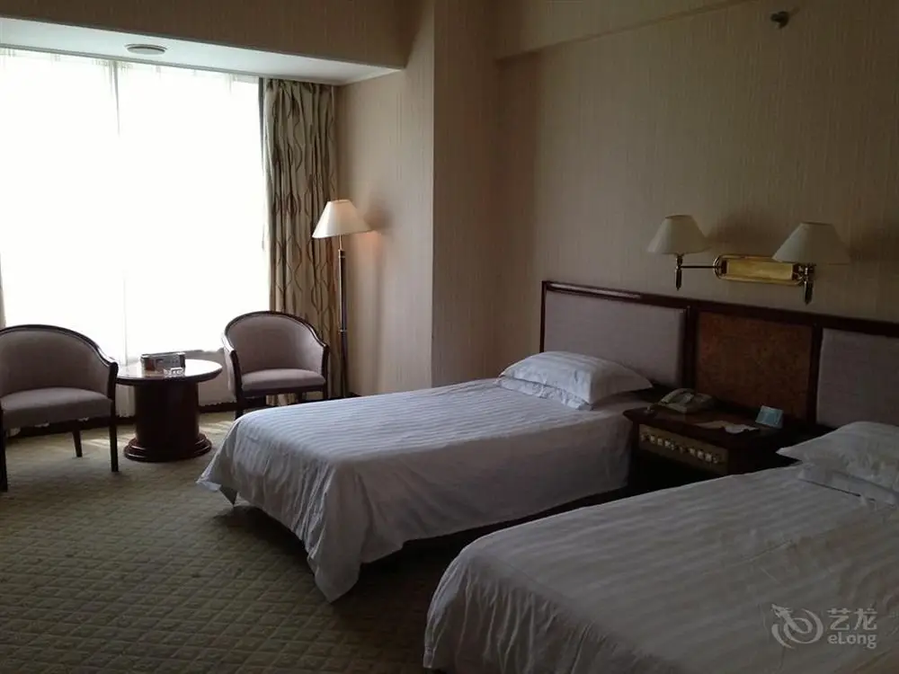 Наньтун: Qidong Grand Hotel - Qidong