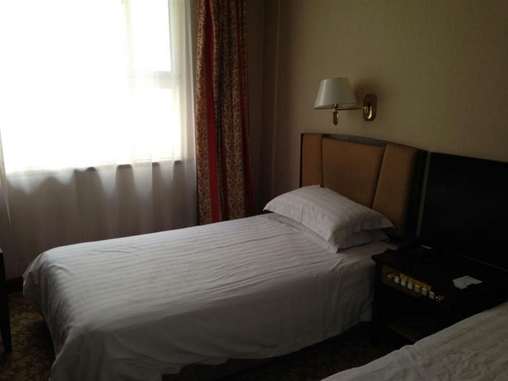 Наньтун: Qidong Grand Hotel - Qidong