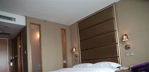 Хулудао: Wandebao Business Hotel - Huludao