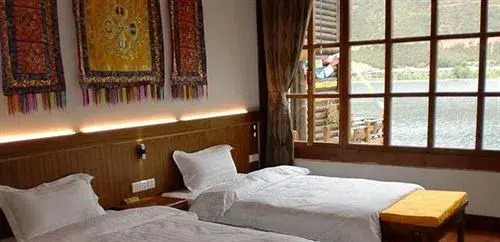 Лицзян: Lugu Lake Luwan Inn - Lijiang