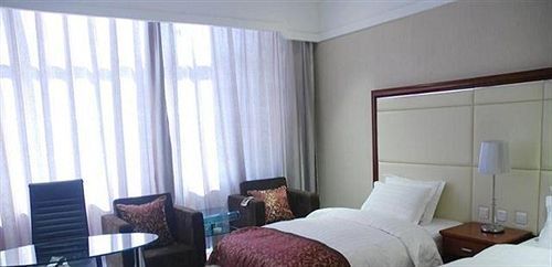 Фусинь: Lin Fuxin International Hotel