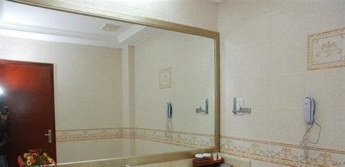 Фусинь: Lin Fuxin International Hotel