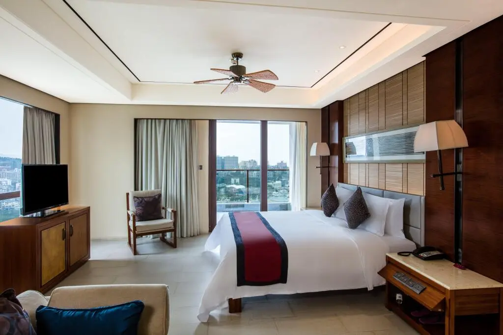 Санья: Crowne Plaza Sanya City Center, an IHG Hotel