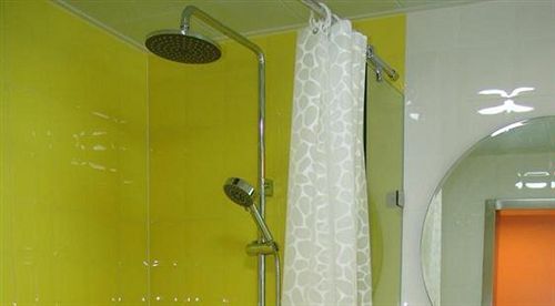 Наньтун: Qidong Xingdu Hotel