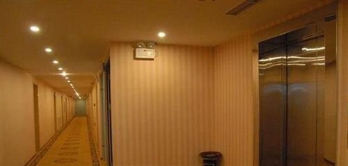 Цзиньчжоу: Jinzhou Aike Business Hotel