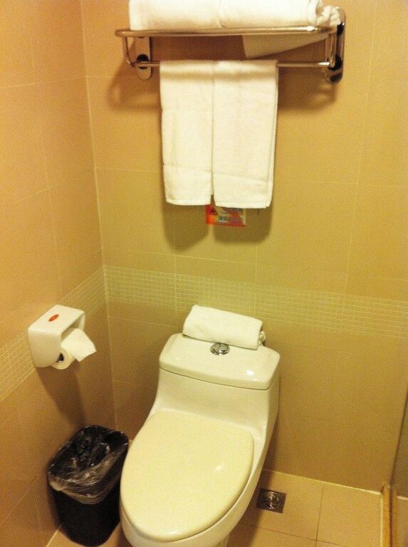 Циндао: Home Inn Neo Qingdao North Railway Station Chongqing Middle Road