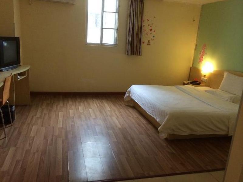 7 Days Inn Heping City Square — фото 1