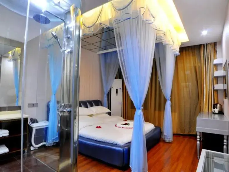 Чжанцзяцзе: Zhangjiajie E-fashion Resort Hotel