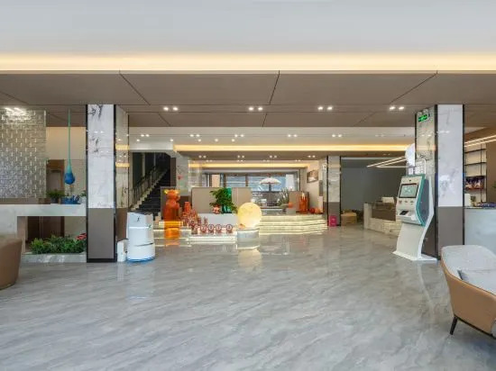 Чжанцзяцзе: Zhangjiajie E-fashion Resort Hotel