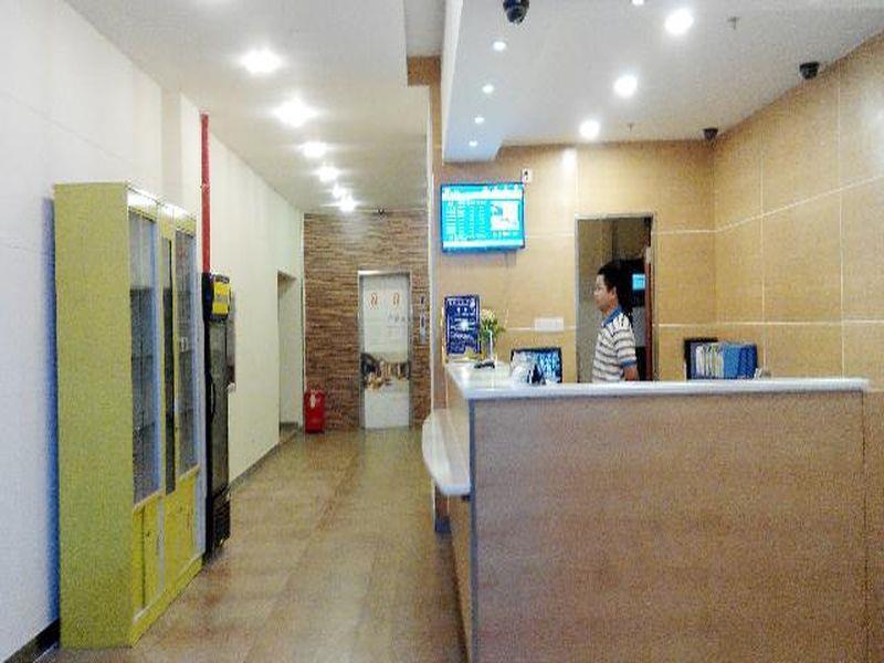 Дунгуань: 7 Days Inn Dongguan Houjie Coach Terminal Branch