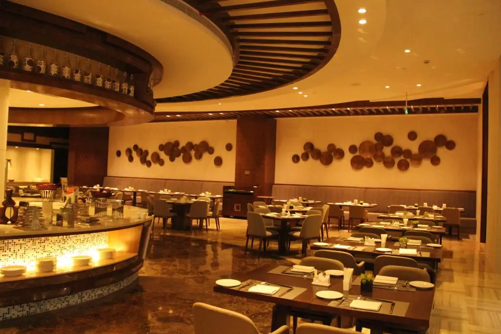 Ханчжоу: Grand New Century Hotel Fuyang