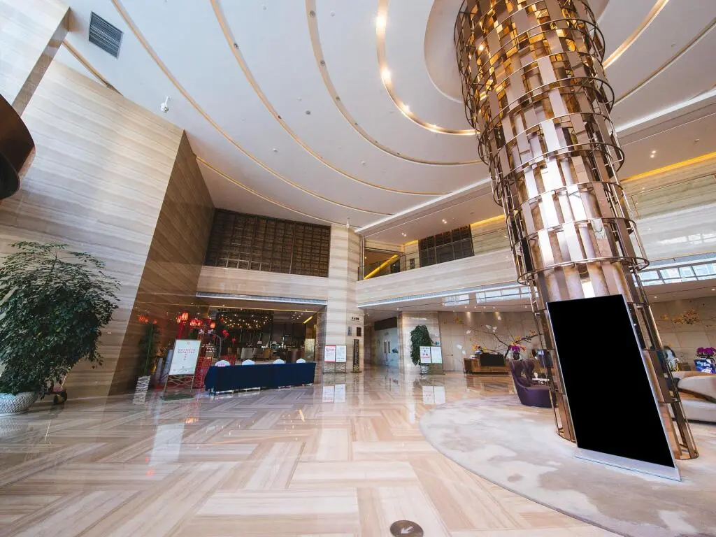 Ханчжоу: Grand New Century Hotel Fuyang