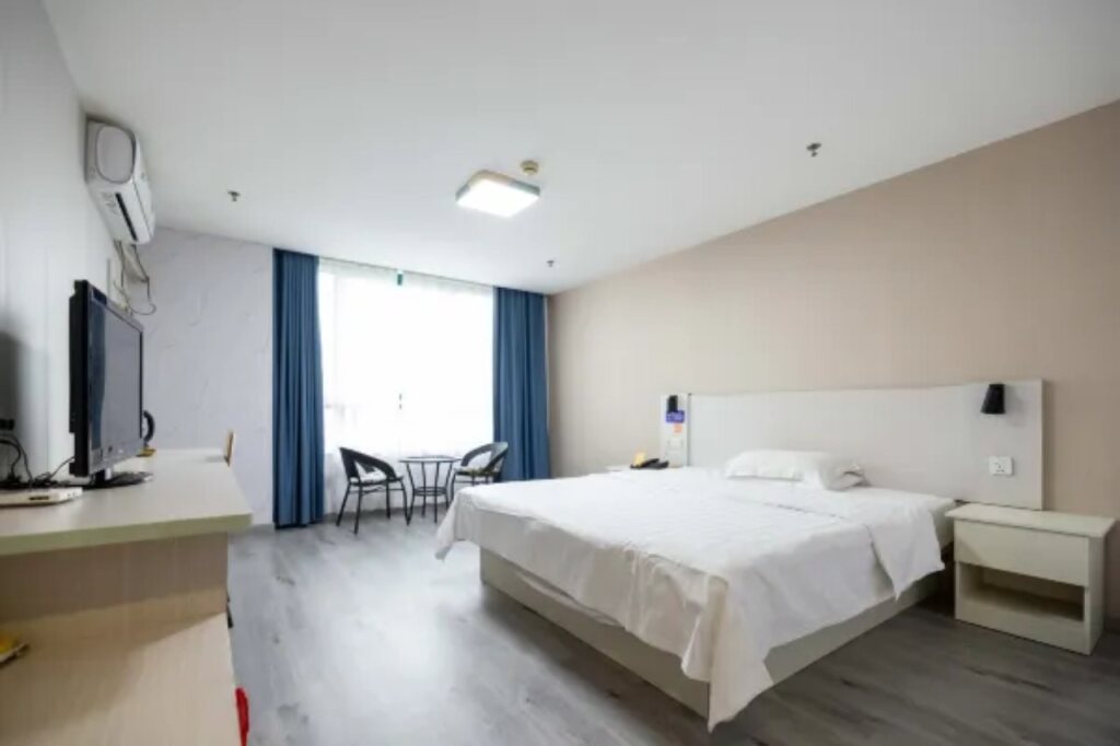 Шанхай: 7 Days Inn Kunshan Huanqing Road of North City