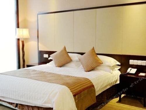 Циндао: Qingdao Bauhinia Garden Hotel
