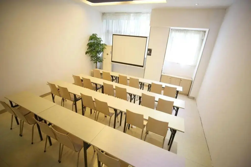 Чунцин: 7 Days Inn Chongqing Fuling Nanmenshan Walk Street Branch