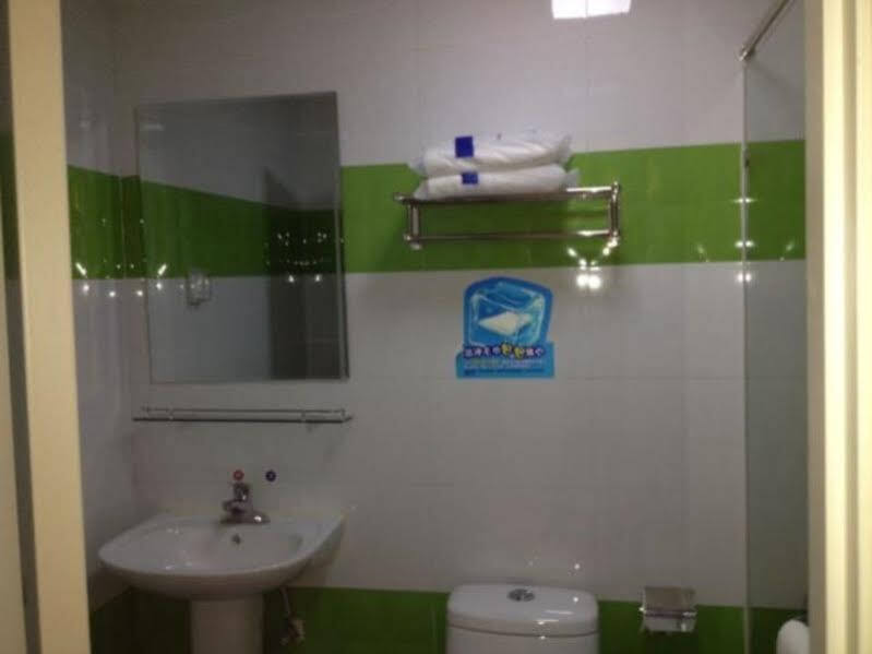 Пекин: 7 Days Inn Beijing Majuqiao