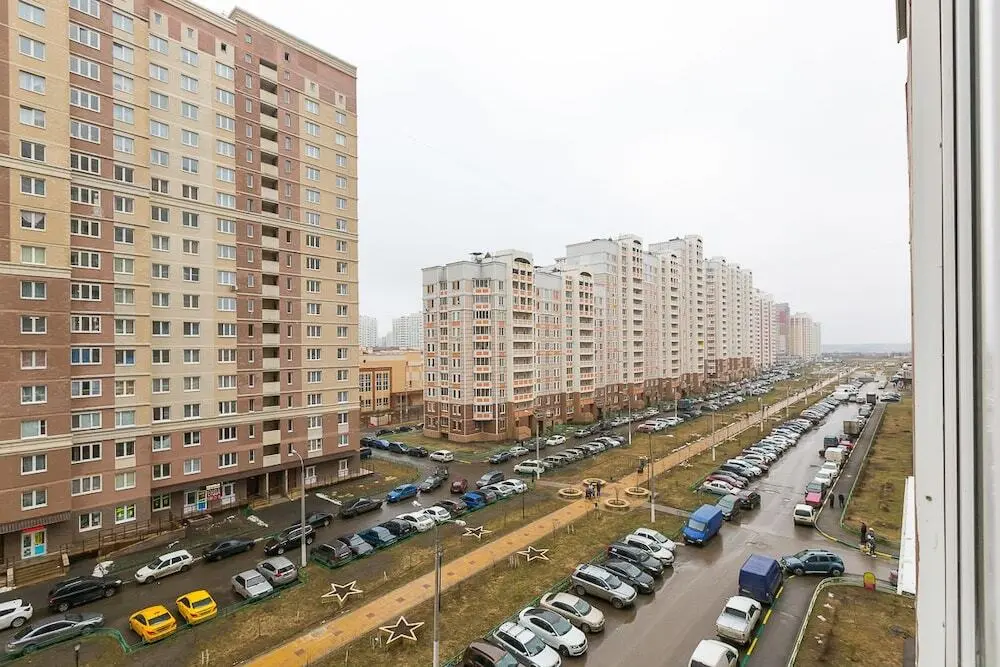 Подольск: Апартаменты «Добрые Сутки», ул. Генерала Варенникова, 2