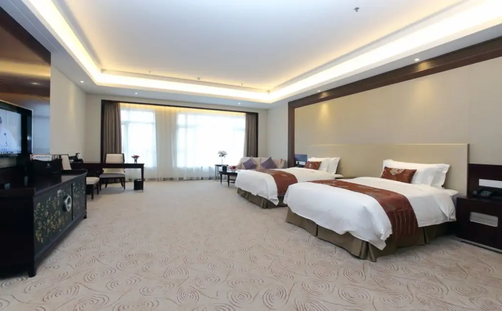 Linyi River Hotel — фото 1