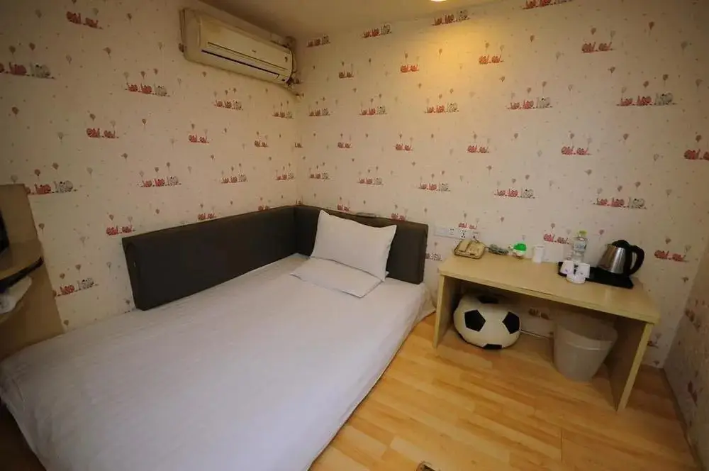 Чанша: Hanting Hotel Changsha Huangxing Road Walk Way Branch