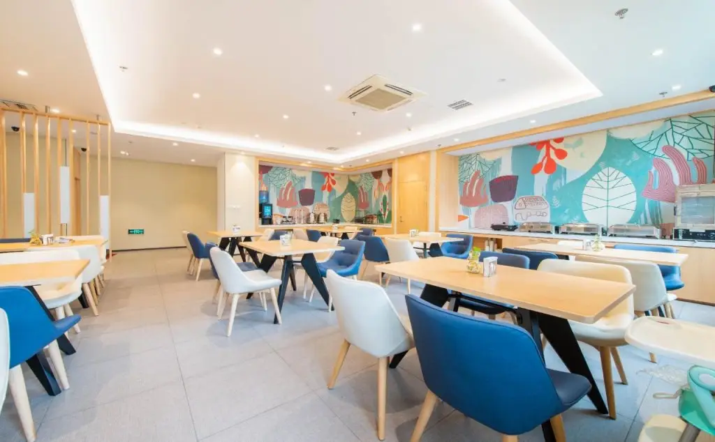 Далянь: Hanting Hotel Dalian Development Zone Wanda Plaza