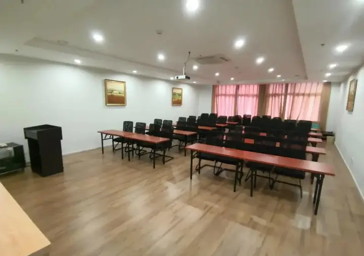 Чунцин: Hanting Hotel Chongqing Nanping Walking Street Center