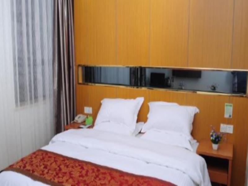 Юэян: Green Tree Inn Vatica Hunan Yueyang Pedsetrian Street Beifudao Hotel
