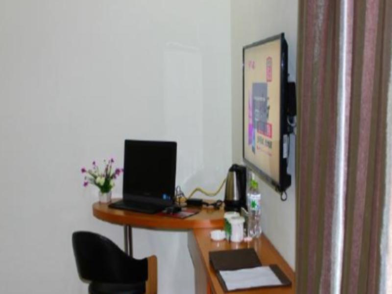 Юэян: Green Tree Inn Vatica Hunan Yueyang Pedsetrian Street Beifudao Hotel