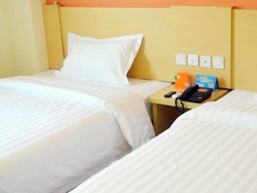 Хецзе: Changji hotel (Shanxian Bus Station)