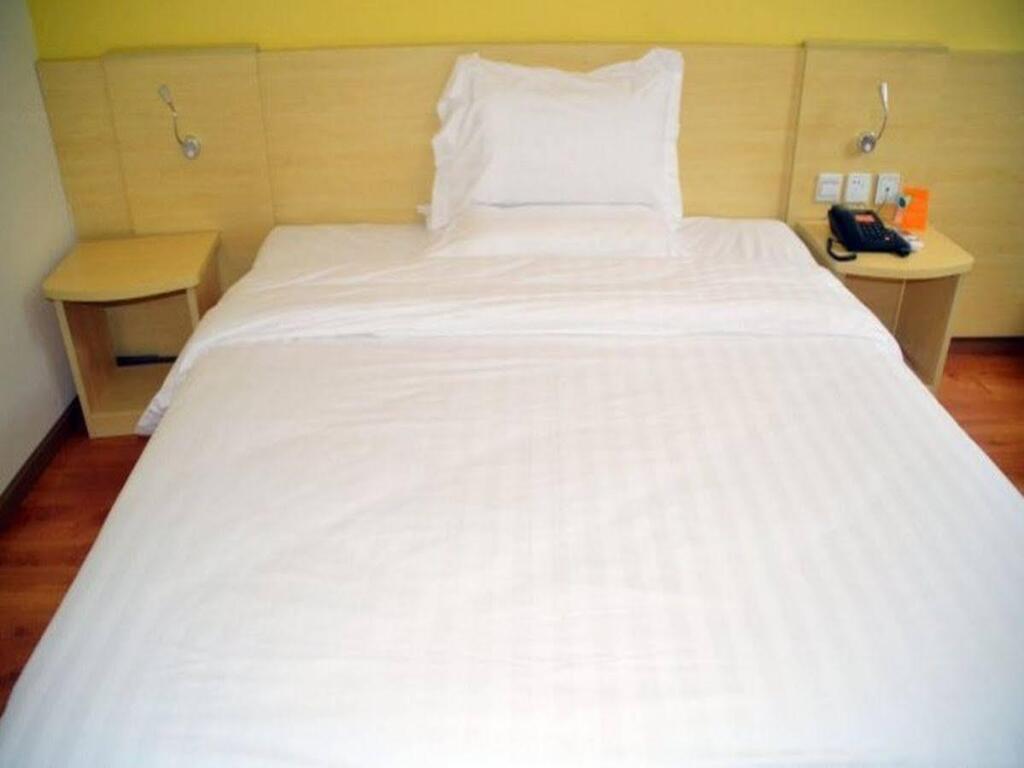 Чэнду: 7 Days Inn Chengdu Wenjiang Ito Department Store Branch