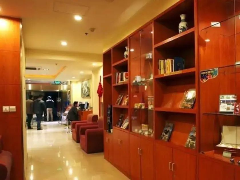 Баодин: HanTing Hotel (Baoding Sanfeng Road Agricultural University)